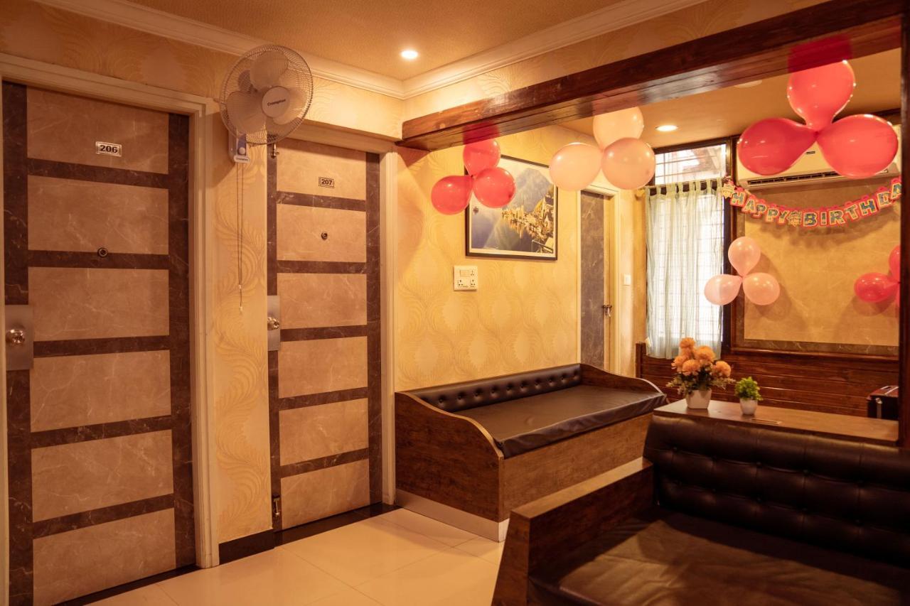Seasons Suites Jp Nagar بنغالور الغرفة الصورة
